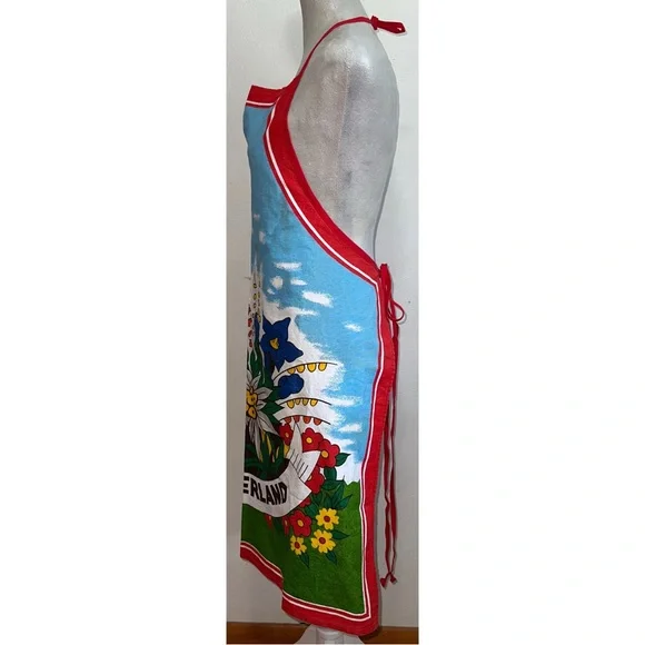 Vintage Floral Switzerland Apron - Picture 7 of 11